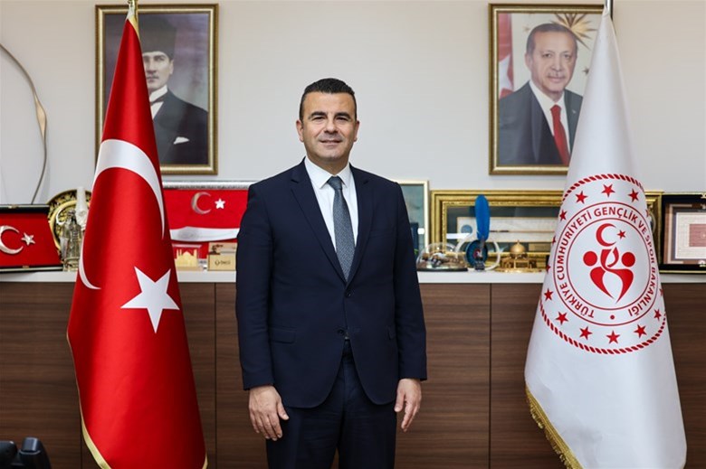 İL MÜDÜRÜMÜZ MUHİTTİN ÖZBAY'DAN 19 MAYIS ATATÜRK'Ü ANMA VE GENÇLİK VE SPOR BAYRAMI MESAJI